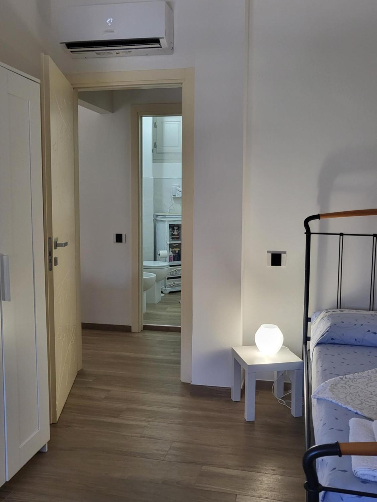 A Casa Di Anna E Mario Leilighet Cagliari Eksteriør bilde
